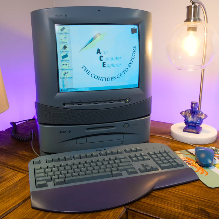 1995-first-acer-aspire-desktop-pc-575lb.jpg